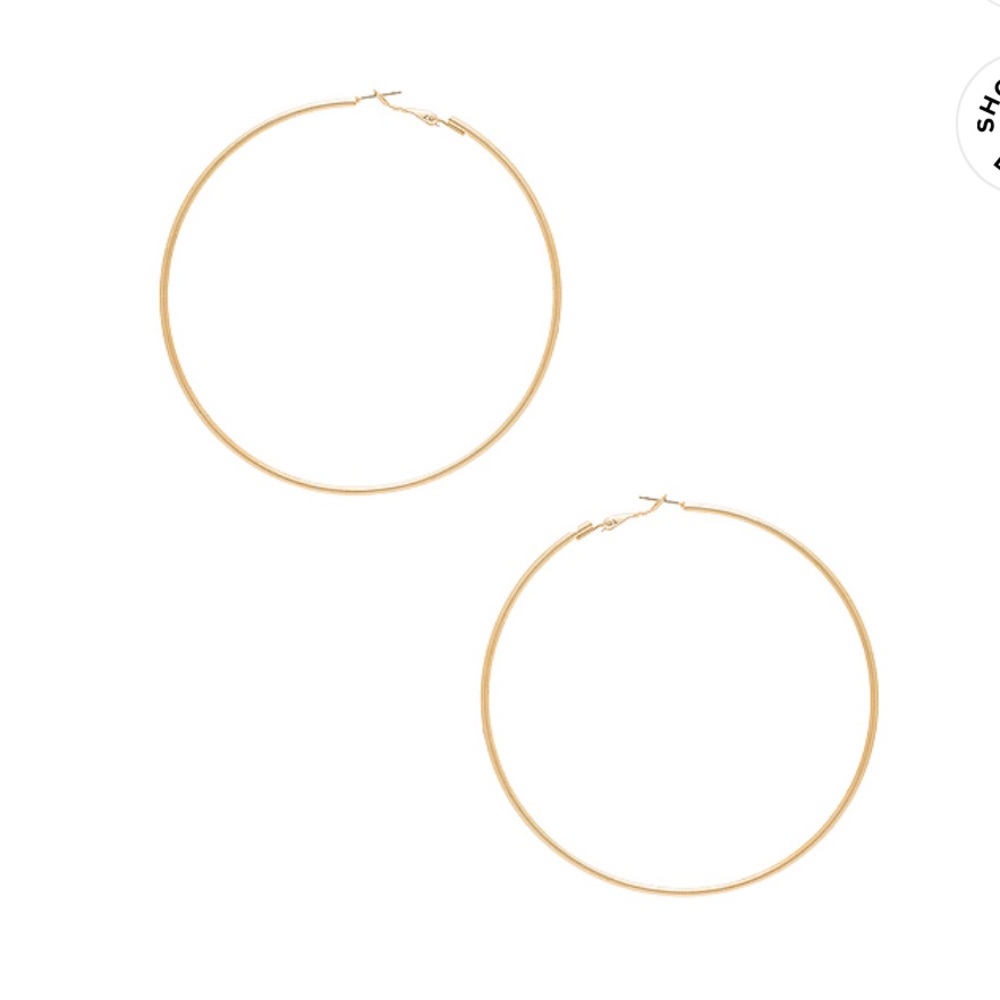 GOLD TONE HOOPS